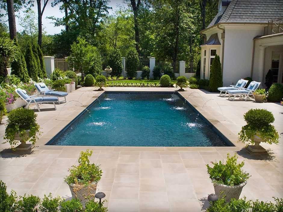 Рейтинг бассейнов для двора и сада