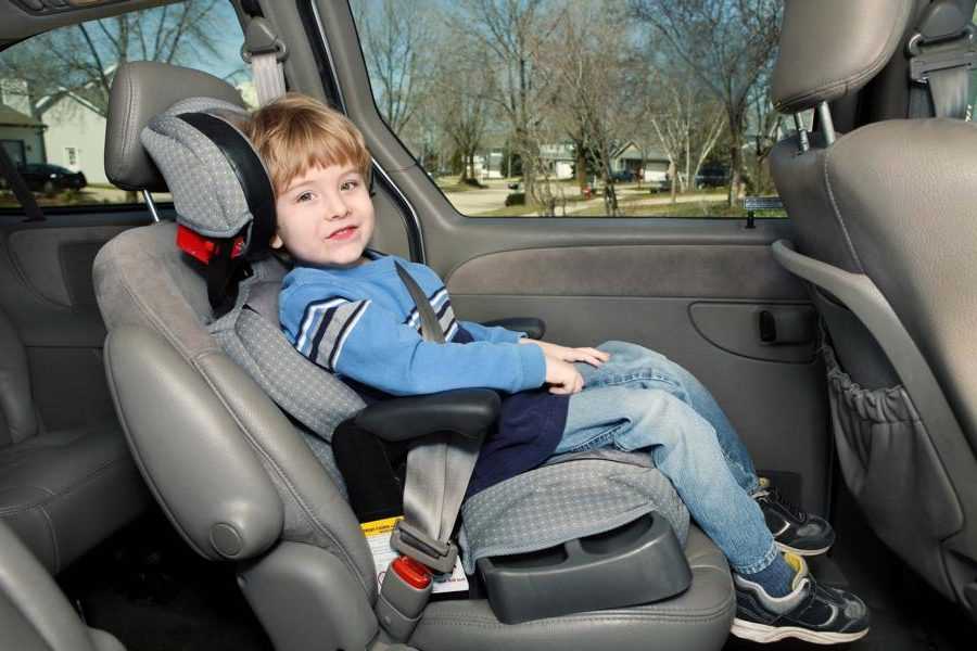 Бустер для детей в машину: рейтинг лучших моделей по отзывам владельцев. топ 10